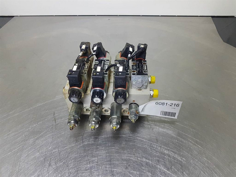 Parker D1FBE01HC0NMW011X944 - NG6 Valve - أجهزة هيدروليكية - آلات الإنشاء: صورة 2 Parker D1FBE01HC0NMW011X944 - NG6 Valve - أجهزة هيدروليكية - آلات الإنشاء: صورة 2