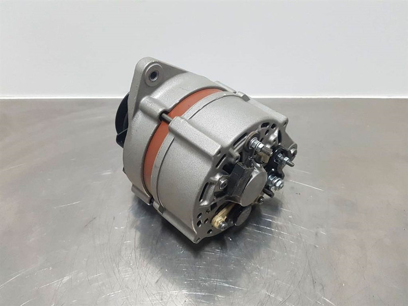 Perkins 1004-24V 55A-Alternator/Lichtmaschine/Dynamo - محرك - آلات الإنشاء: صورة 4 Perkins 1004-24V 55A-Alternator/Lichtmaschine/Dynamo - محرك - آلات الإنشاء: صورة 4