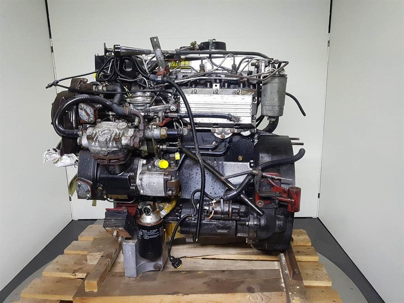 Perkins 1004E-4TW - Engine/Motor - المحرك و قطع الغيار - آلات الإنشاء: صورة 1 Perkins 1004E-4TW - Engine/Motor - المحرك و قطع الغيار - آلات الإنشاء: صورة 1