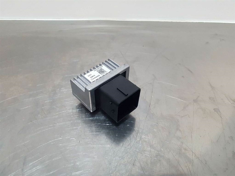 Perkins 854E-E34TA-5801401694-Relay/Relais/Glow plug - النظام الكهربائي - آلات الإنشاء: صورة 4 Perkins 854E-E34TA-5801401694-Relay/Relais/Glow plug - النظام الكهربائي - آلات الإنشاء: صورة 4