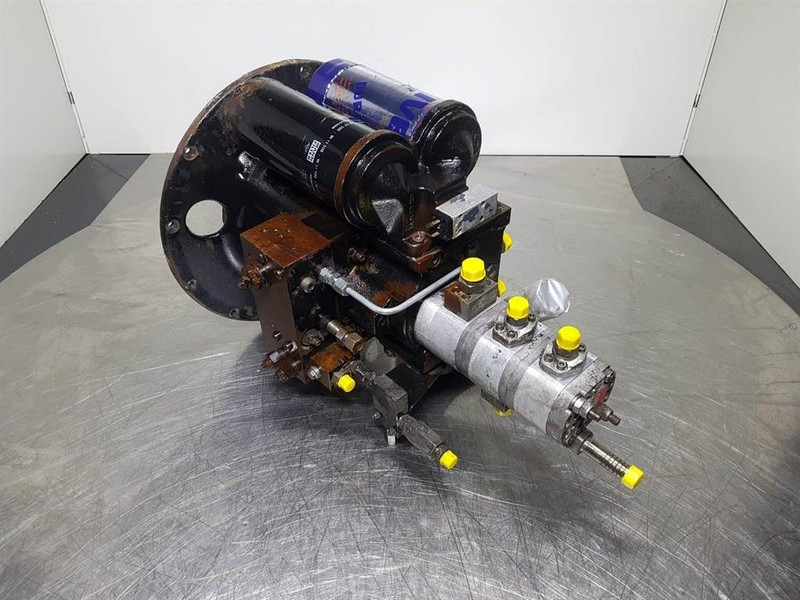 Poclain Hydraulics 80219300-Load sensing pump - أجهزة هيدروليكية: صورة 3 Poclain Hydraulics 80219300-Load sensing pump - أجهزة هيدروليكية: صورة 3