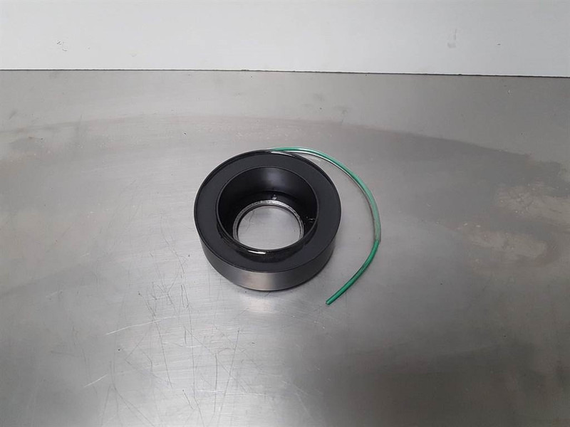 SANDEN 24V-Magnet Clutch/Magnetkupplung/Magneetkop - إطار هيكلي/ إطار معدني - آلات الإنشاء: صورة 2 SANDEN 24V-Magnet Clutch/Magnetkupplung/Magneetkop - إطار هيكلي/ إطار معدني - آلات الإنشاء: صورة 2