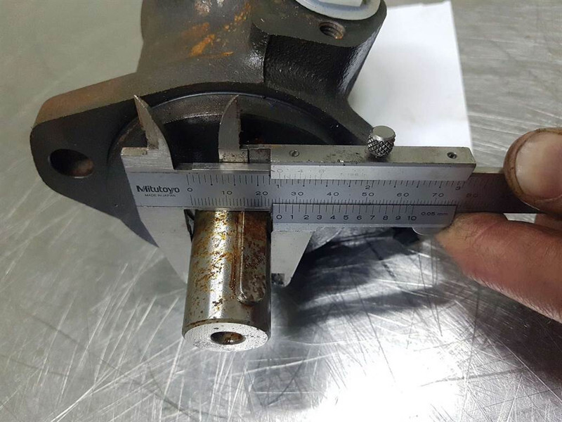 Sauer Danfoss OMP32-151-0341-Hydraulic motor/Hydraulikmotor - أجهزة هيدروليكية - آلات الإنشاء: صورة 5 Sauer Danfoss OMP32-151-0341-Hydraulic motor/Hydraulikmotor - أجهزة هيدروليكية - آلات الإنشاء: صورة 5