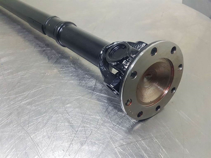 Schaeff SKL833-Zeppelin ZL80-5200661100-Propshaft/Cardanas - المحور و قطع الغيار - آلات الإنشاء: صورة 3 Schaeff SKL833-Zeppelin ZL80-5200661100-Propshaft/Cardanas - المحور و قطع الغيار - آلات الإنشاء: صورة 3