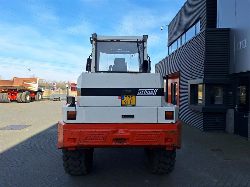 Schaeff SKS 661 - اللودر بعجل: صورة 4 Schaeff SKS 661 - اللودر بعجل: صورة 4