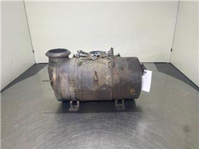 Sennebogen 835E-Cummins-Exhaust/Auspuff/Uitlaat - محرك - آلات الإنشاء: صورة 1 Sennebogen 835E-Cummins-Exhaust/Auspuff/Uitlaat - محرك - آلات الإنشاء: صورة 1