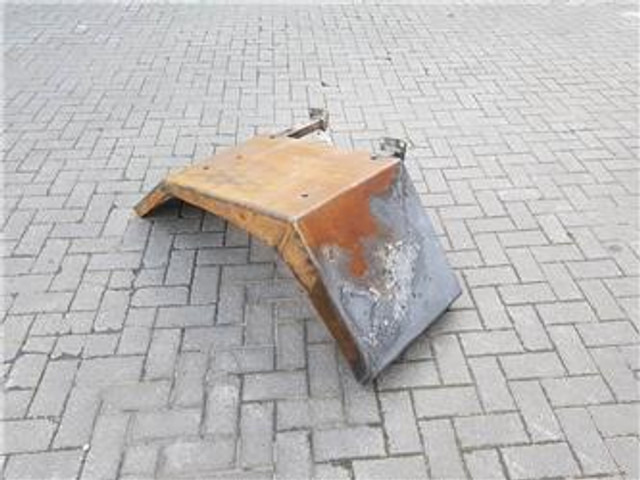 Terex TL210-0457002031-Mud guard/Kotfluegel/Spatbord - إطار هيكلي/ إطار معدني - آلات الإنشاء: صورة 1 Terex TL210-0457002031-Mud guard/Kotfluegel/Spatbord - إطار هيكلي/ إطار معدني - آلات الإنشاء: صورة 1