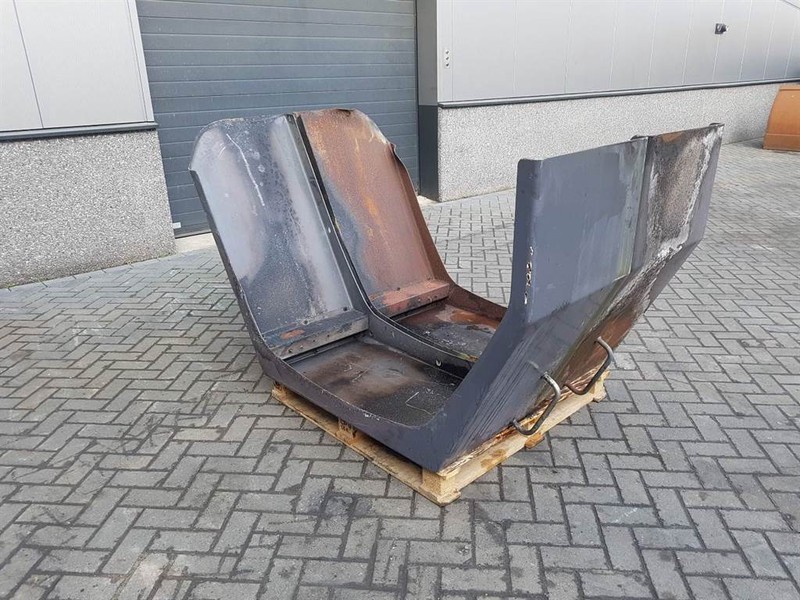 Terex TL260-0457006030-Mud guard/Kotfluegel/Spatbord - رفرف - آلات الإنشاء: صورة 3 Terex TL260-0457006030-Mud guard/Kotfluegel/Spatbord - رفرف - آلات الإنشاء: صورة 3