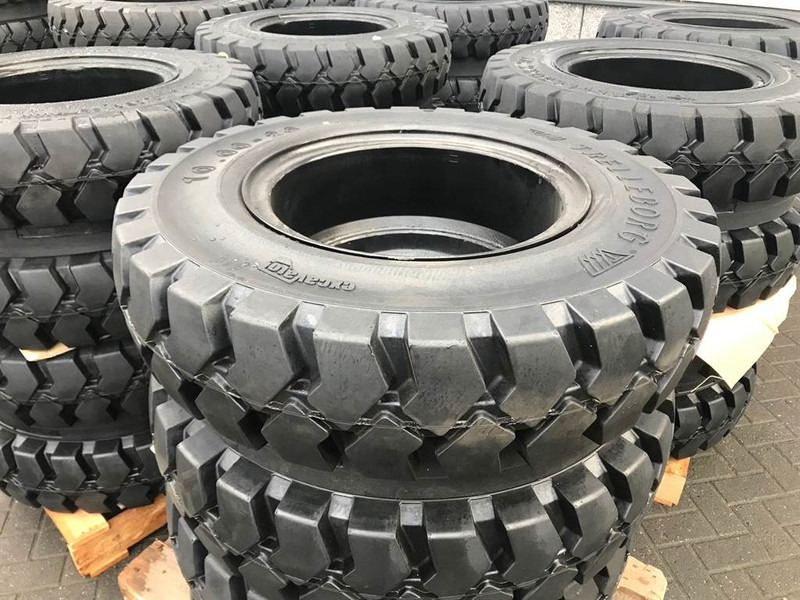Trelleborg 12.00-20 Dual excavator solid-Tyre/Reifen/Banden - الإطارات والجنوط - آلات الإنشاء: صورة 2 Trelleborg 12.00-20 Dual excavator solid-Tyre/Reifen/Banden - الإطارات والجنوط - آلات الإنشاء: صورة 2