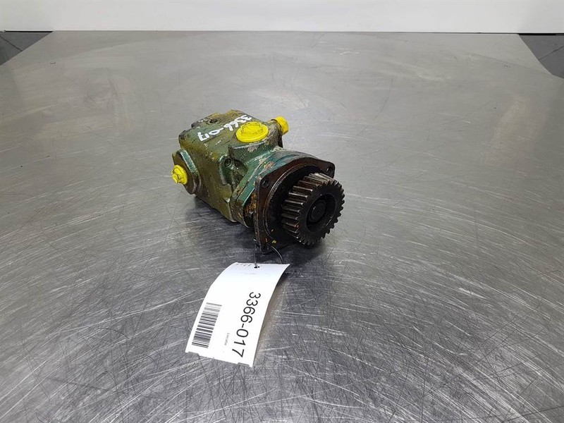 Vickers V210-8W - Gearpump/Zahnradpumpe/Tandwielpomp - أجهزة هيدروليكية: صورة 2 Vickers V210-8W - Gearpump/Zahnradpumpe/Tandwielpomp - أجهزة هيدروليكية: صورة 2