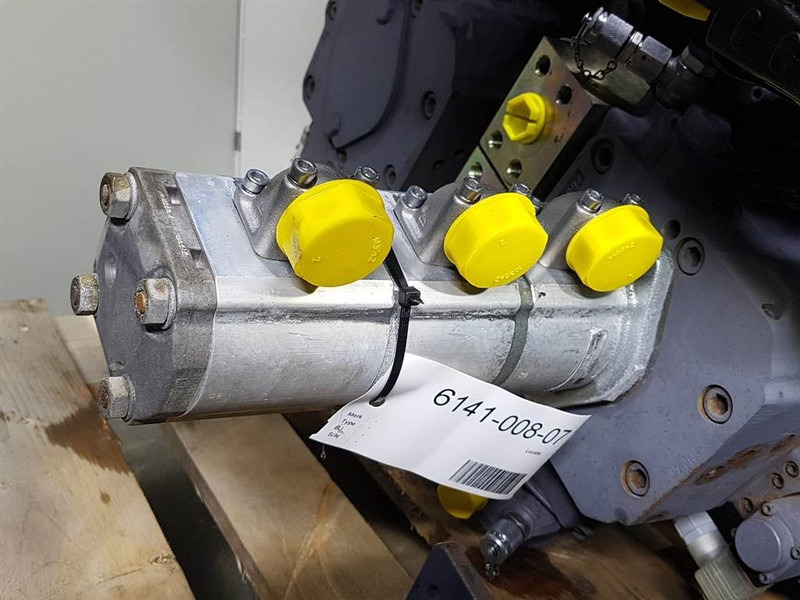 Vögele 1802298/96.2825.1000-Haldex WP09A3-Gearpump - أجهزة هيدروليكية: صورة 1 Vögele 1802298/96.2825.1000-Haldex WP09A3-Gearpump - أجهزة هيدروليكية: صورة 1