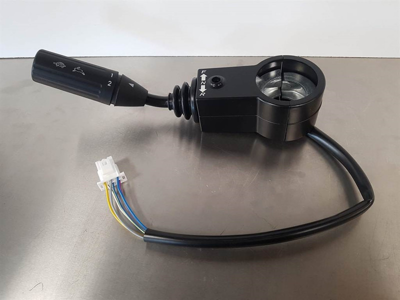 Volvo L40B/L45B - ZM2804704 - Steer col switch - مفتاح عمود التوجيه - آلات الإنشاء: صورة 1 Volvo L40B/L45B - ZM2804704 - Steer col switch - مفتاح عمود التوجيه - آلات الإنشاء: صورة 1