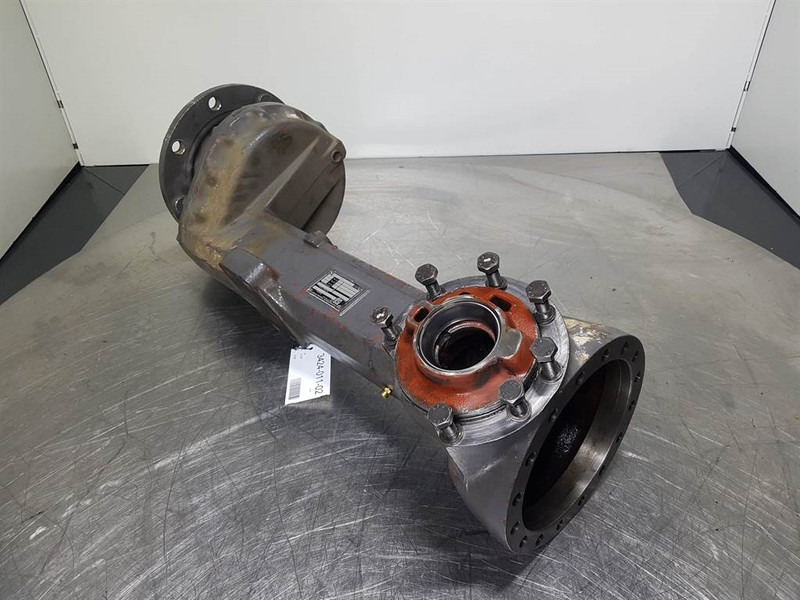 ZF AV-230 - Axle housing/Achskörper/Astrechter - المحور و قطع الغيار - آلات الإنشاء: صورة 3 ZF AV-230 - Axle housing/Achskörper/Astrechter - المحور و قطع الغيار - آلات الإنشاء: صورة 3