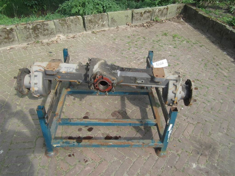 Zettelmeyer ZL502-ZF AV-225 - 4472039021-Axle/Achse/As - المحور و قطع الغيار - آلات الإنشاء: صورة 1 Zettelmeyer ZL502-ZF AV-225 - 4472039021-Axle/Achse/As - المحور و قطع الغيار - آلات الإنشاء: صورة 1