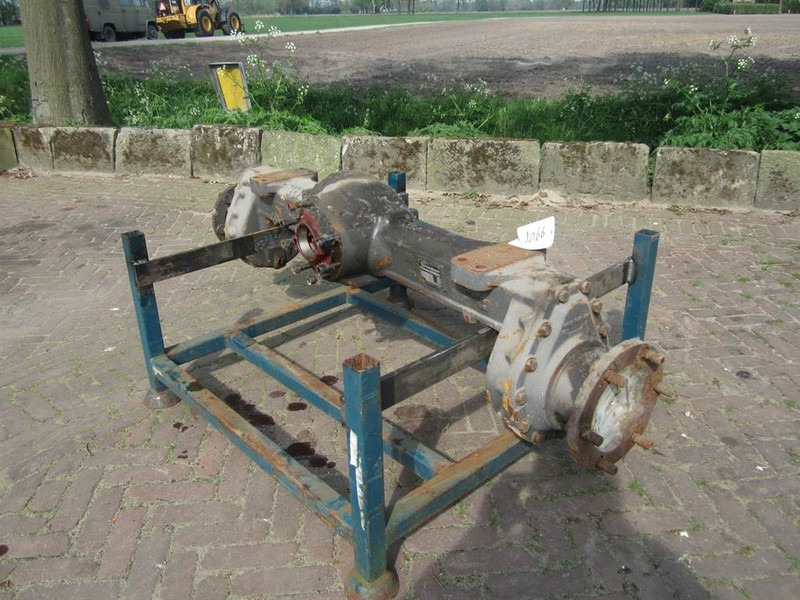 Zettelmeyer ZL502-ZF AV-225 - 4472039021-Axle/Achse/As - المحور و قطع الغيار - آلات الإنشاء: صورة 2 Zettelmeyer ZL502-ZF AV-225 - 4472039021-Axle/Achse/As - المحور و قطع الغيار - آلات الإنشاء: صورة 2