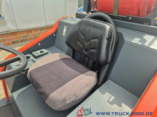 Hako Sweepmaster 1500RH Kehr- Flächen Hallenreiniger - سياره كنس شوارع: صورة 3 Hako Sweepmaster 1500RH Kehr- Flächen Hallenreiniger - سياره كنس شوارع: صورة 3