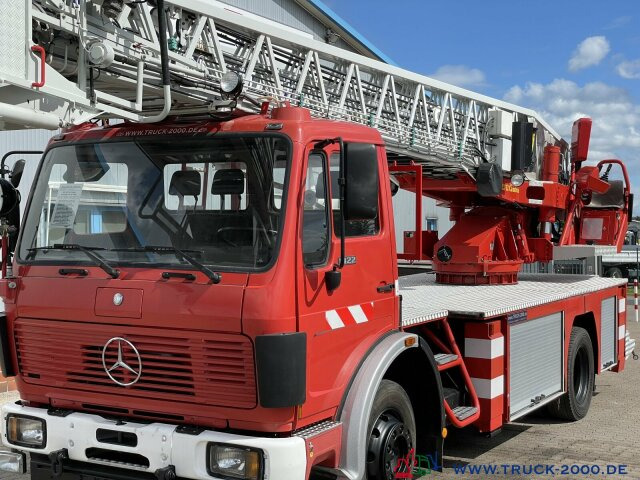 Mercedes-Benz 1422NG Ziegler Feuerwehr Drehleiter 30m Rettung - منصة محمولة مثبتة على الشاحنة: صورة 4 Mercedes-Benz 1422NG Ziegler Feuerwehr Drehleiter 30m Rettung - منصة محمولة مثبتة على الشاحنة: صورة 4