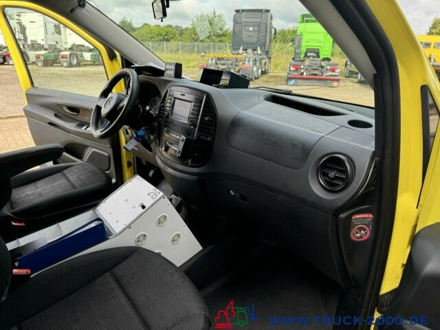 Mercedes-Benz Vito119 CDI 4x4 Notarzt Rettung Ambulance Klima - سيارة إسعاف: صورة 4 Mercedes-Benz Vito119 CDI 4x4 Notarzt Rettung Ambulance Klima - سيارة إسعاف: صورة 4