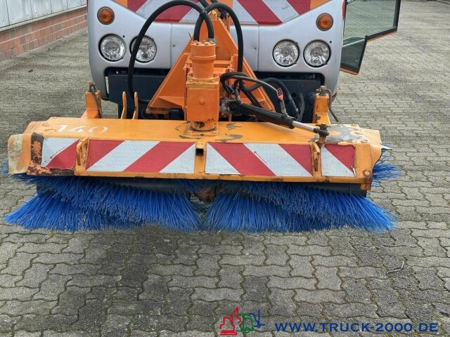 Multicar Kiefer Boki 1151 Winterdienst Besen 12.866 km - سياره كنس شوارع: صورة 4 Multicar Kiefer Boki 1151 Winterdienst Besen 12.866 km - سياره كنس شوارع: صورة 4