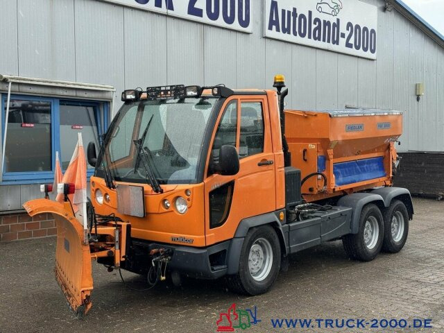 Multicar M30 6x4 3 Achsen Winterdienst Schild +Streuer - شاحنة توصيل مغلقة: صورة 4 Multicar M30 6x4 3 Achsen Winterdienst Schild +Streuer - شاحنة توصيل مغلقة: صورة 4