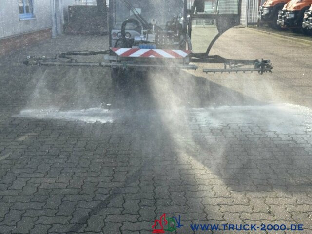 Multicar Tremo X56 4x4 Straßen -Flächenreiniger 300 Bar - سياره كنس شوارع: صورة 3 Multicar Tremo X56 4x4 Straßen -Flächenreiniger 300 Bar - سياره كنس شوارع: صورة 3
