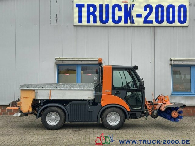 Multicar Tremo X56 Winterdienst Streuer + Besen NUR6689KM - سياره كنس شوارع: صورة 2 Multicar Tremo X56 Winterdienst Streuer + Besen NUR6689KM - سياره كنس شوارع: صورة 2