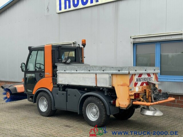 Multicar Tremo X56 Winterdienst Streuer + Besen NUR6689KM - سياره كنس شوارع: صورة 4 Multicar Tremo X56 Winterdienst Streuer + Besen NUR6689KM - سياره كنس شوارع: صورة 4