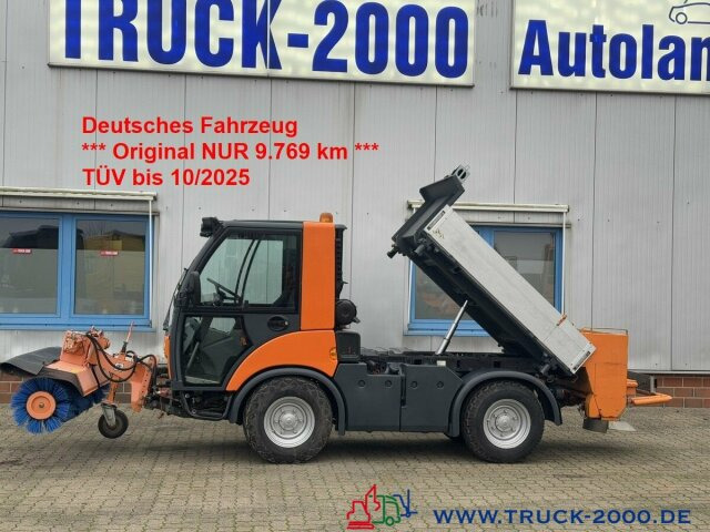 Multicar Tremo X56 Winterdienst Streuer + Besen NUR9769KM - سياره كنس شوارع: صورة 1 Multicar Tremo X56 Winterdienst Streuer + Besen NUR9769KM - سياره كنس شوارع: صورة 1
