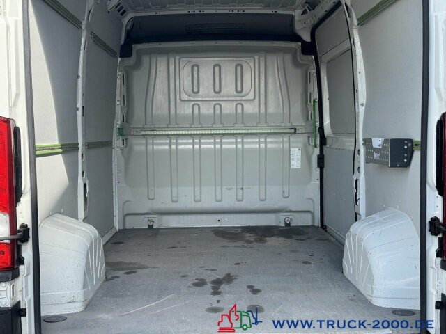 Peugeot Boxer 2.0 HDi Kasten Hoch & Lang AHK NUR 97 TKM - فان المدمجة: صورة 3 Peugeot Boxer 2.0 HDi Kasten Hoch & Lang AHK NUR 97 TKM - فان المدمجة: صورة 3