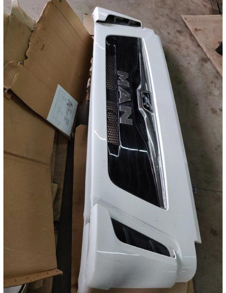 MAN Frontklep grille TGL Euro6 - غطاء السيارة: صورة 2 MAN Frontklep grille TGL Euro6 - غطاء السيارة: صورة 2
