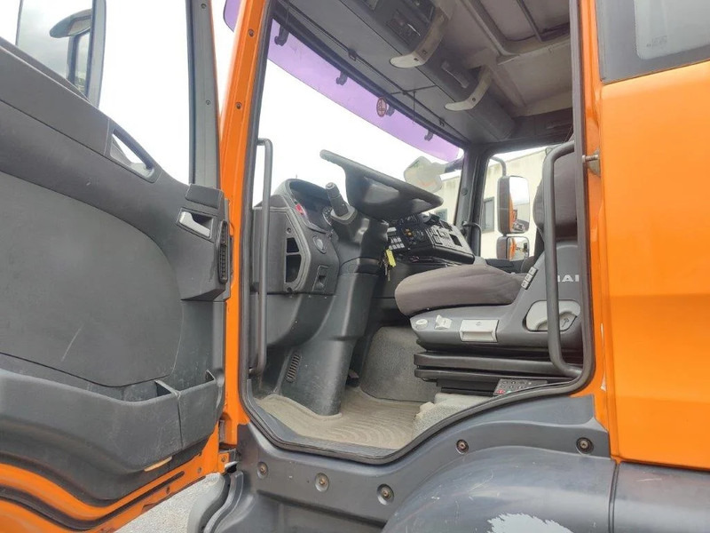 MAN TGA 26.320 6x2 garbage truck ZOELLER - شاحنة قمامة: صورة 5 MAN TGA 26.320 6x2 garbage truck ZOELLER - شاحنة قمامة: صورة 5