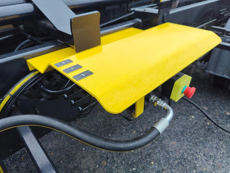 MAN TGL 12.250 with NEW Containersystem / Hooklift JIMECA - شاحنة برافعة خطافية: صورة 5 MAN TGL 12.250 with NEW Containersystem / Hooklift JIMECA - شاحنة برافعة خطافية: صورة 5