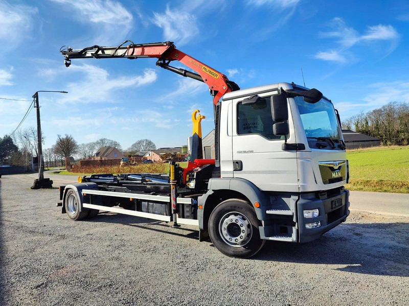 MAN TGM 18.290 Container + Palfinger PK13001 - شاحنة برافعة خطافية, شاحنة كرين: صورة 1 MAN TGM 18.290 Container + Palfinger PK13001 - شاحنة برافعة خطافية, شاحنة كرين: صورة 1