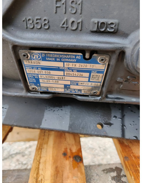 ZF Traxon 12TX2620TD - صندوق التروس: صورة 4 ZF Traxon 12TX2620TD - صندوق التروس: صورة 4