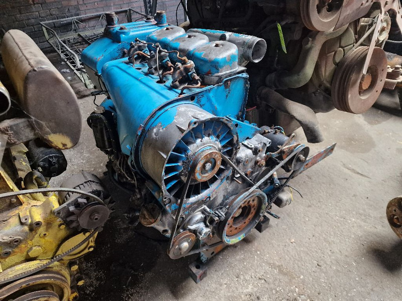 Deutz F3L912 - محرك: صورة 2 Deutz F3L912 - محرك: صورة 2