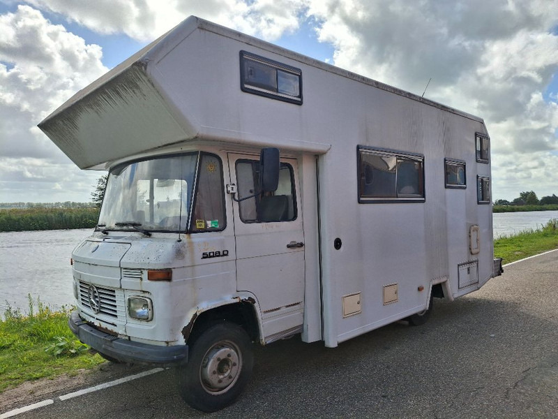 Mercedes-Benz 508 D - شاحنة: صورة 1 Mercedes-Benz 508 D - شاحنة: صورة 1