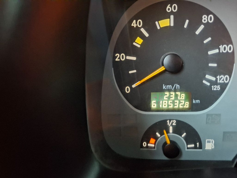 Mercedes-Benz ACTROS 2041 AS 4x4 - رأس تريلا: صورة 2 Mercedes-Benz ACTROS 2041 AS 4x4 - رأس تريلا: صورة 2