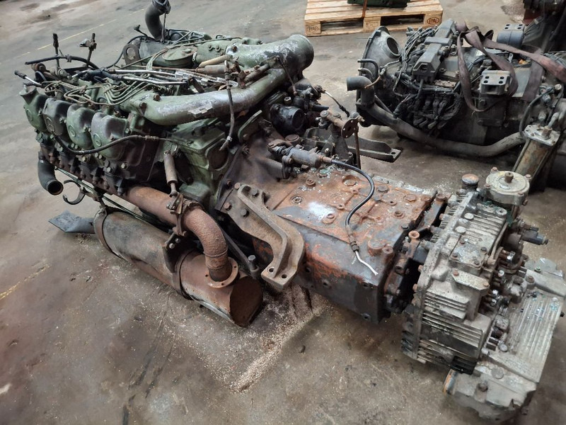 Mercedes-Benz OM422 - محرك: صورة 2 Mercedes-Benz OM422 - محرك: صورة 2