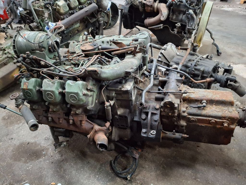 Mercedes-Benz OM441 - محرك: صورة 2 Mercedes-Benz OM441 - محرك: صورة 2