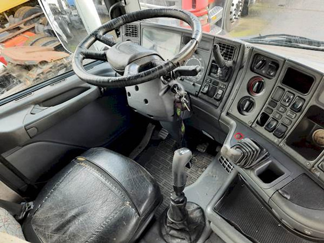 Scania R 124 LA 440 - مقطورة السحب: صورة 5 Scania R 124 LA 440 - مقطورة السحب: صورة 5
