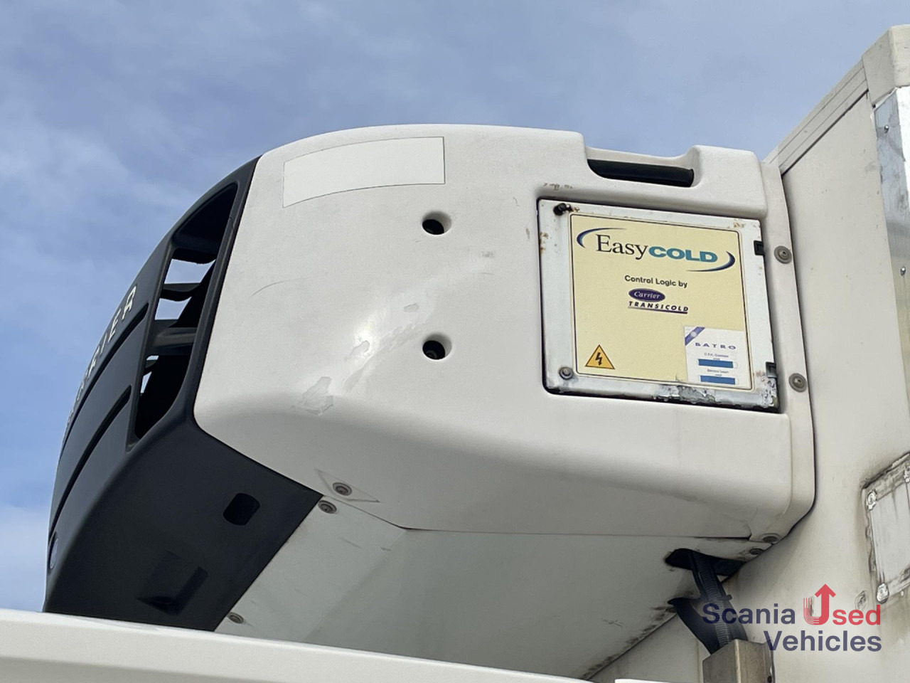 SCANIA P 250 B4x2LA FRIGO -27 TAIL LIFT 1.5T 815X251X244C - شاحنة ذات مبرد: صورة 2 SCANIA P 250 B4x2LA FRIGO -27 TAIL LIFT 1.5T 815X251X244C - شاحنة ذات مبرد: صورة 2