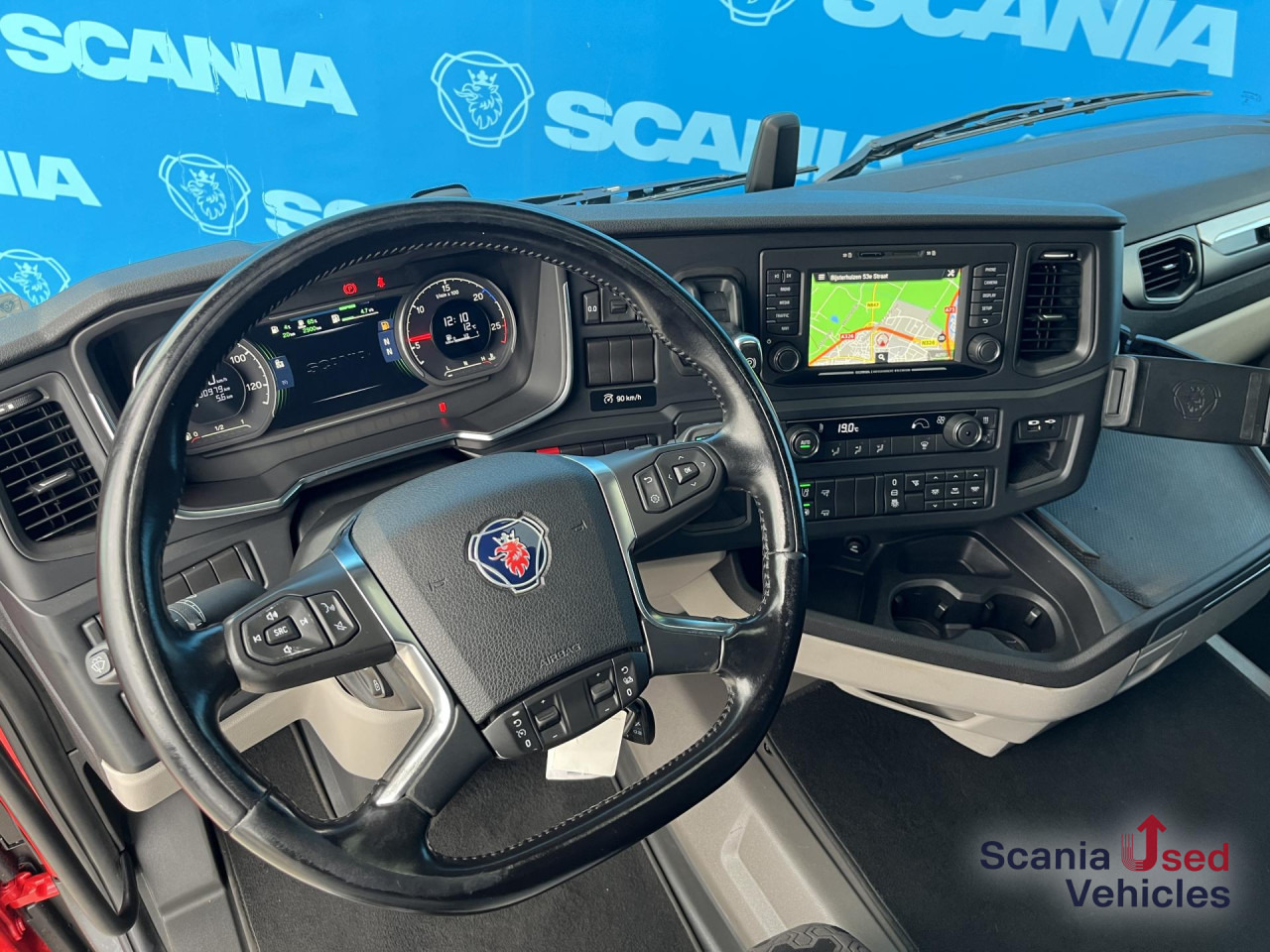 SCANIA R 410 A4x2NA RETARDER LED NAVI - رأس تريلا: صورة 3 SCANIA R 410 A4x2NA RETARDER LED NAVI - رأس تريلا: صورة 3