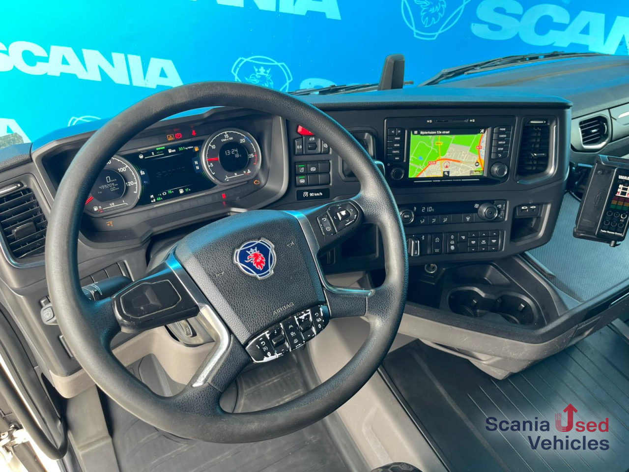 SCANIA R 410 B6x2*4NB LNG RETARDER FRIGO CHEREAU 765x250x - شاحنة ذات مبرد: صورة 2 SCANIA R 410 B6x2*4NB LNG RETARDER FRIGO CHEREAU 765x250x - شاحنة ذات مبرد: صورة 2