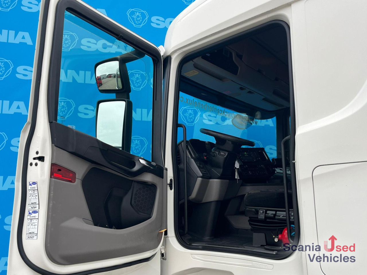 SCANIA R 410 B6x2*4NB LNG RETARDER FRIGO CHEREAU 765x250x - شاحنة ذات مبرد: صورة 2 SCANIA R 410 B6x2*4NB LNG RETARDER FRIGO CHEREAU 765x250x - شاحنة ذات مبرد: صورة 2
