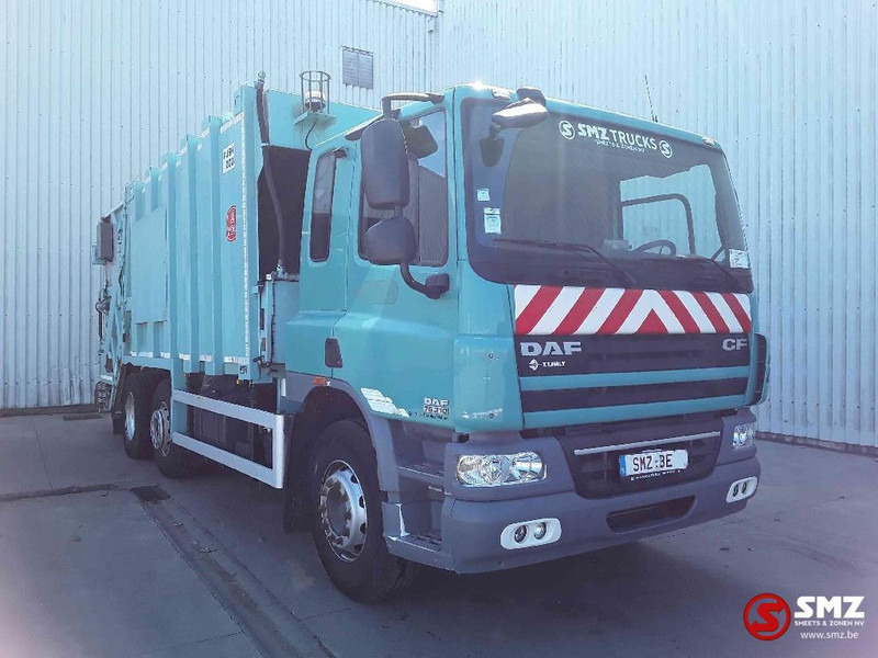 DAF 75 CF 310 VdK pusher 2000 +2x lift TOP 211'km - شاحنة قمامة: صورة 1 DAF 75 CF 310 VdK pusher 2000 +2x lift TOP 211'km - شاحنة قمامة: صورة 1