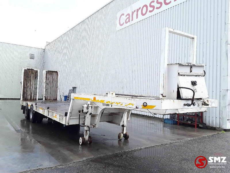 Fruehauf Oplegger - نصف مقطورة بلودر منخفض: صورة 1 Fruehauf Oplegger - نصف مقطورة بلودر منخفض: صورة 1