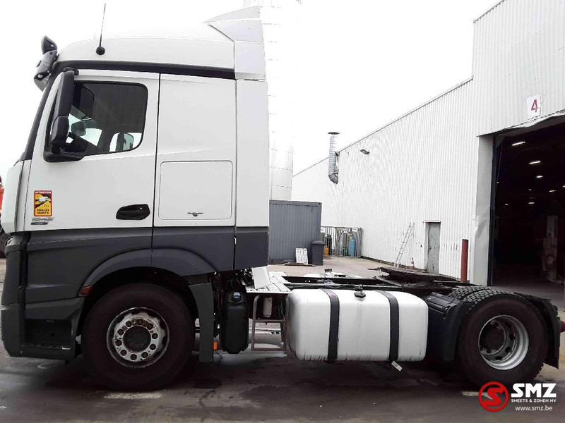 Mercedes-Benz Actros 1842 647'km Top 80% tyres pneu - رأس تريلا: صورة 5 Mercedes-Benz Actros 1842 647'km Top 80% tyres pneu - رأس تريلا: صورة 5