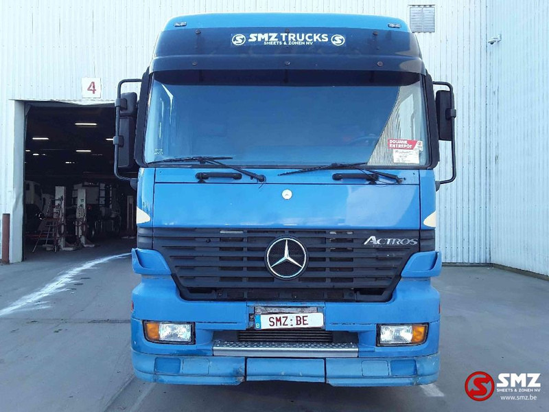 Mercedes-Benz Actros 1843 manual gear - مقطورة السحب: صورة 2 Mercedes-Benz Actros 1843 manual gear - مقطورة السحب: صورة 2