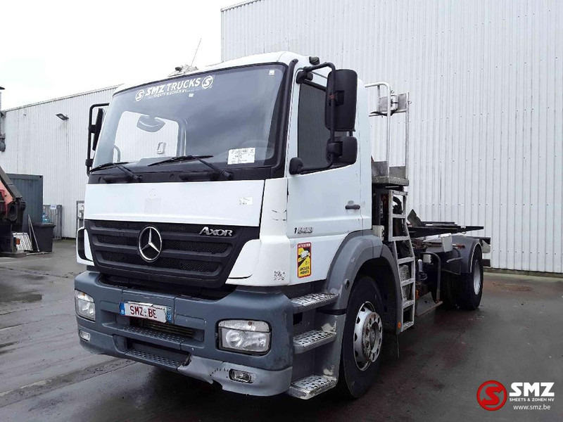 Mercedes-Benz Axor 1823 Palfinger pk4501 - شاحنات مسطحة, شاحنة كرين: صورة 3 Mercedes-Benz Axor 1823 Palfinger pk4501 - شاحنات مسطحة, شاحنة كرين: صورة 3