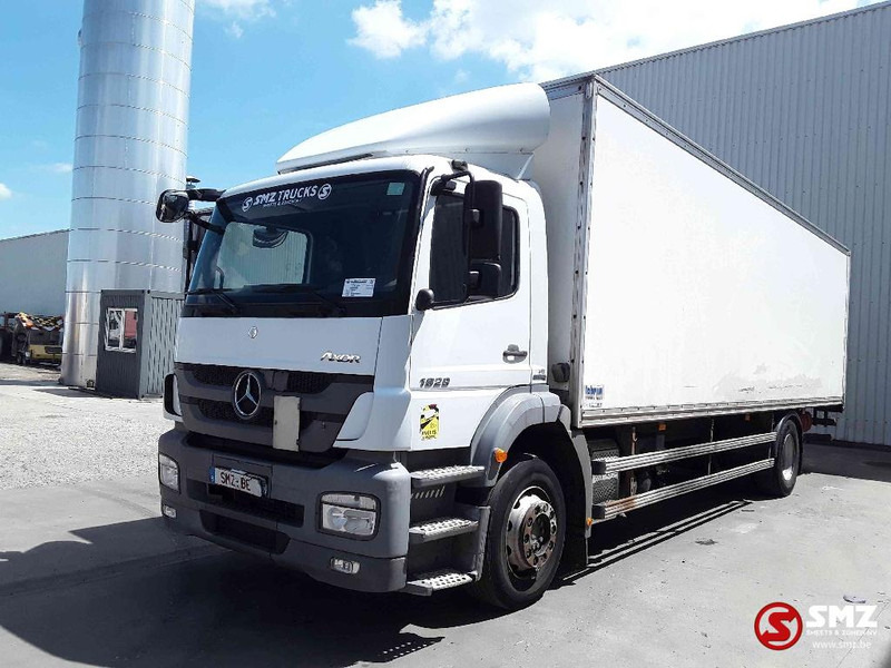 Mercedes-Benz Axor 1829 manual airco - شاحنة صندوقية: صورة 3 Mercedes-Benz Axor 1829 manual airco - شاحنة صندوقية: صورة 3